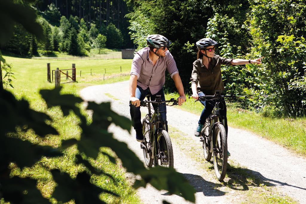 Hotel A-ROSA Kitzbühel Exterior foto Biking in the Black Forest